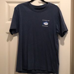 Southern Tide t-shirt